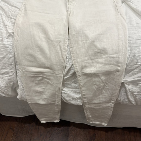 Madewell 9” high riser white skinny jeans - 27 - Picture 4 of 6